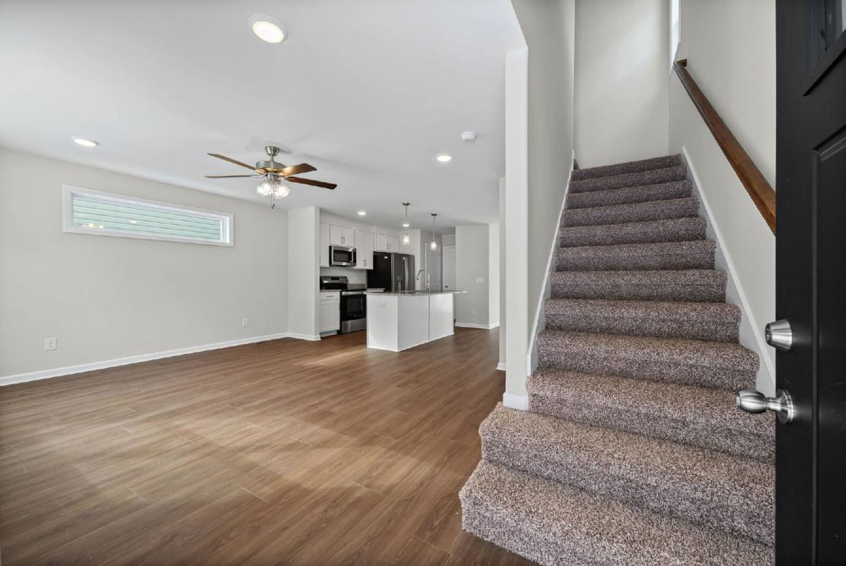 House for rent at 839 Cumberland Dr, Clarksville, TN 37040