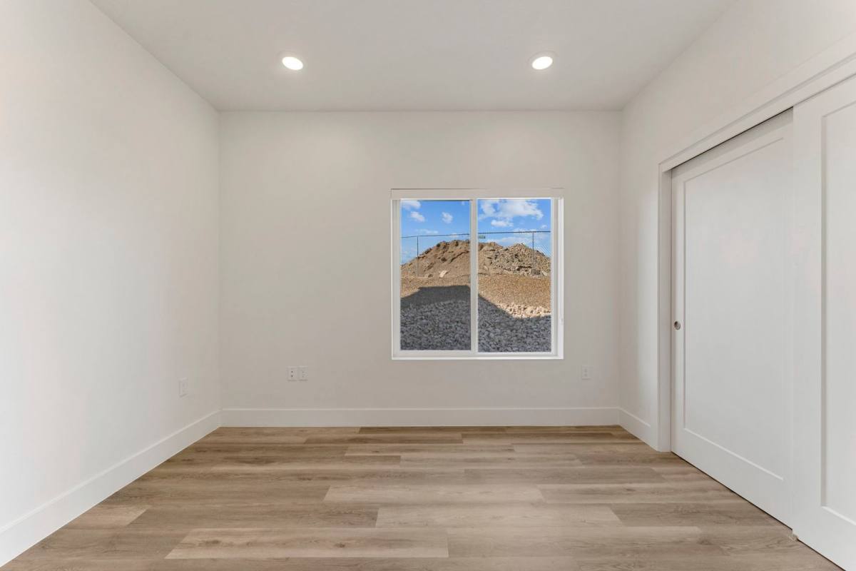 Apartment for rent at 302 S Divario Canyon Dr, Saint George, UT 84770