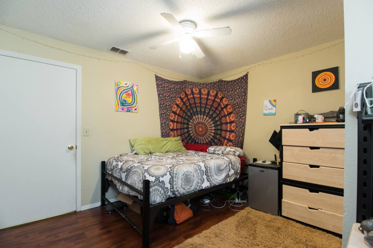 Condo for rent at 3705 SW 27th St, Gainesville, FL 32608