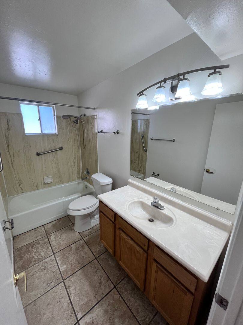 Apartment for rent at 1501-1503 E Fort Lowell Rd, Tucson, AZ 85719