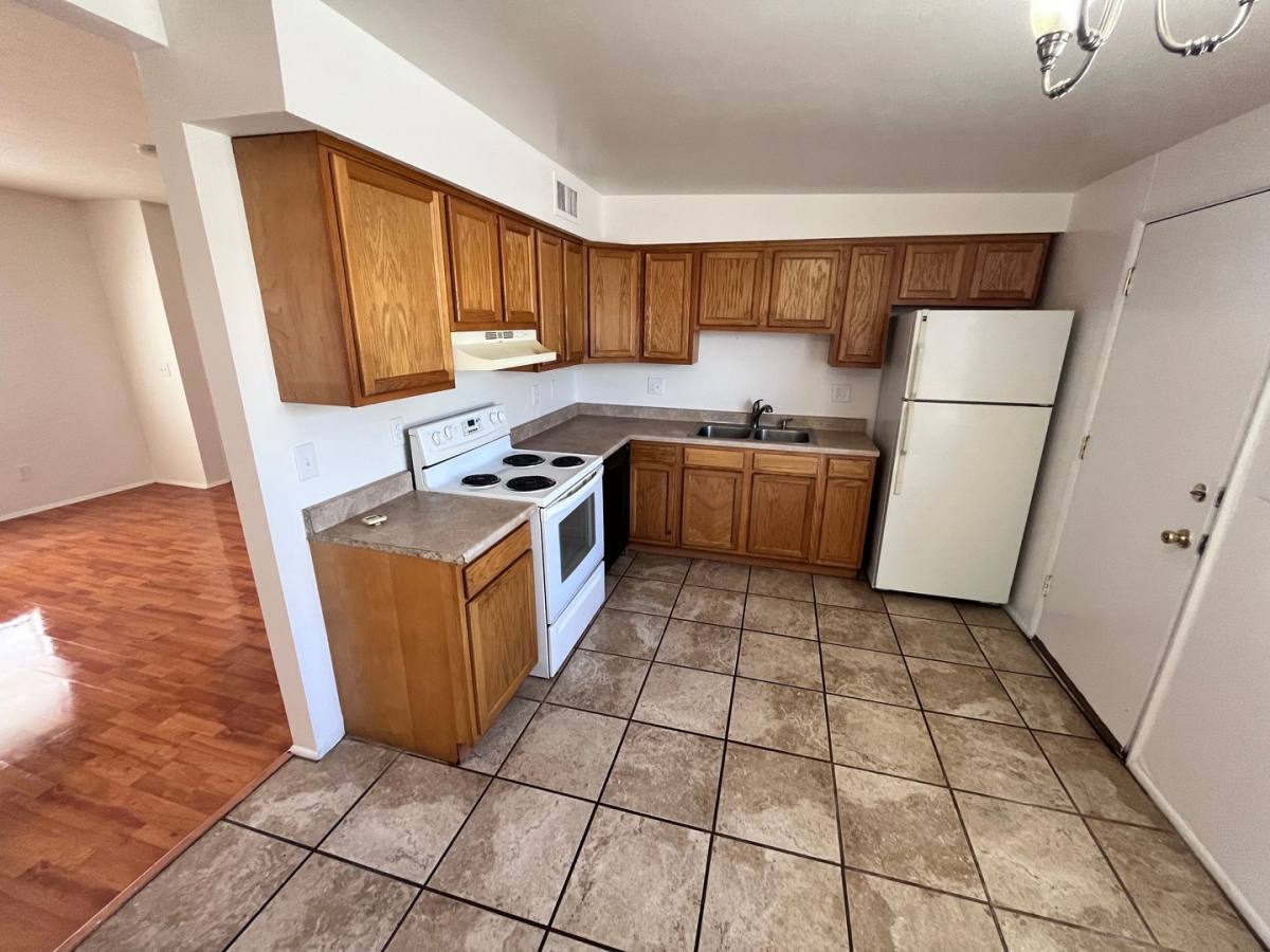 Apartment for rent at 1501-1503 E Fort Lowell Rd, Tucson, AZ 85719