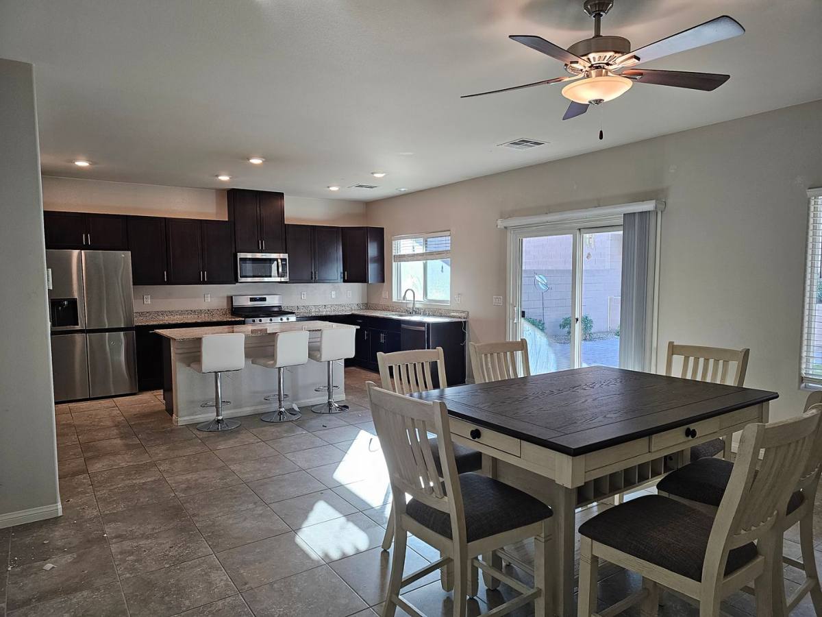 Apartment for rent at 1171 Twincrest Ave, North Las Vegas, NV 89032