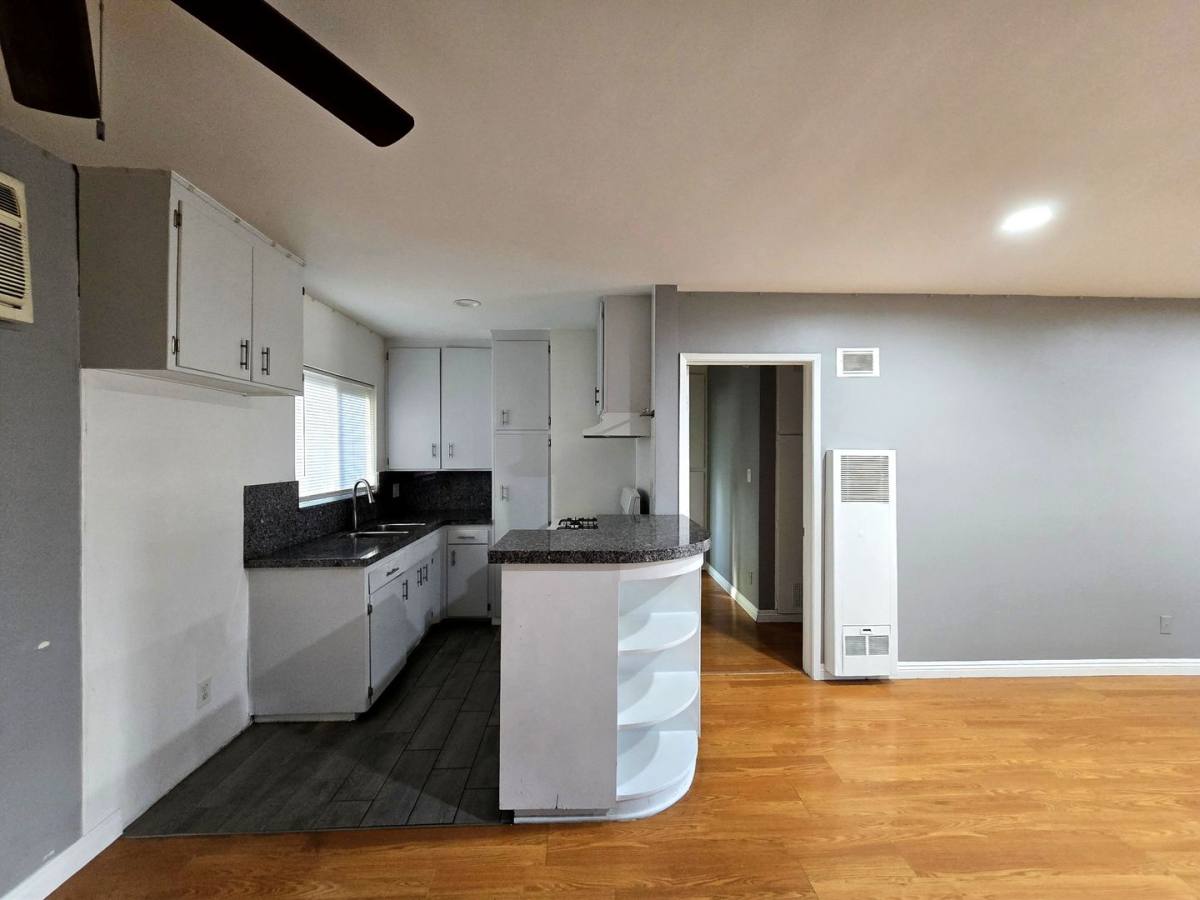 Apartment for rent at 7419 Woodley Ave, Van Nuys, CA 91406