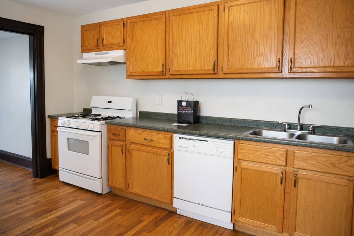House for rent at 1305 E Hennepin Ave, Minneapolis, MN 55414