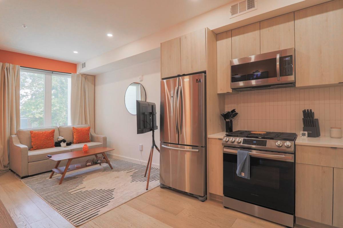 Apartment for rent at 1806 St NE #2, Washington, DC 20002