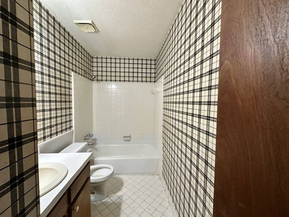 House for rent at 103 Sunrise Ave, Columbia, SC 29205