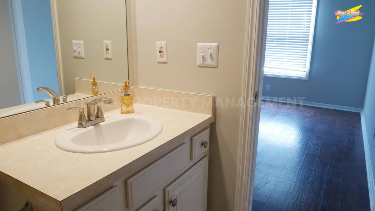 Condo for rent at 1717 S Cypress St #CONDO, Wichita, KS 67207