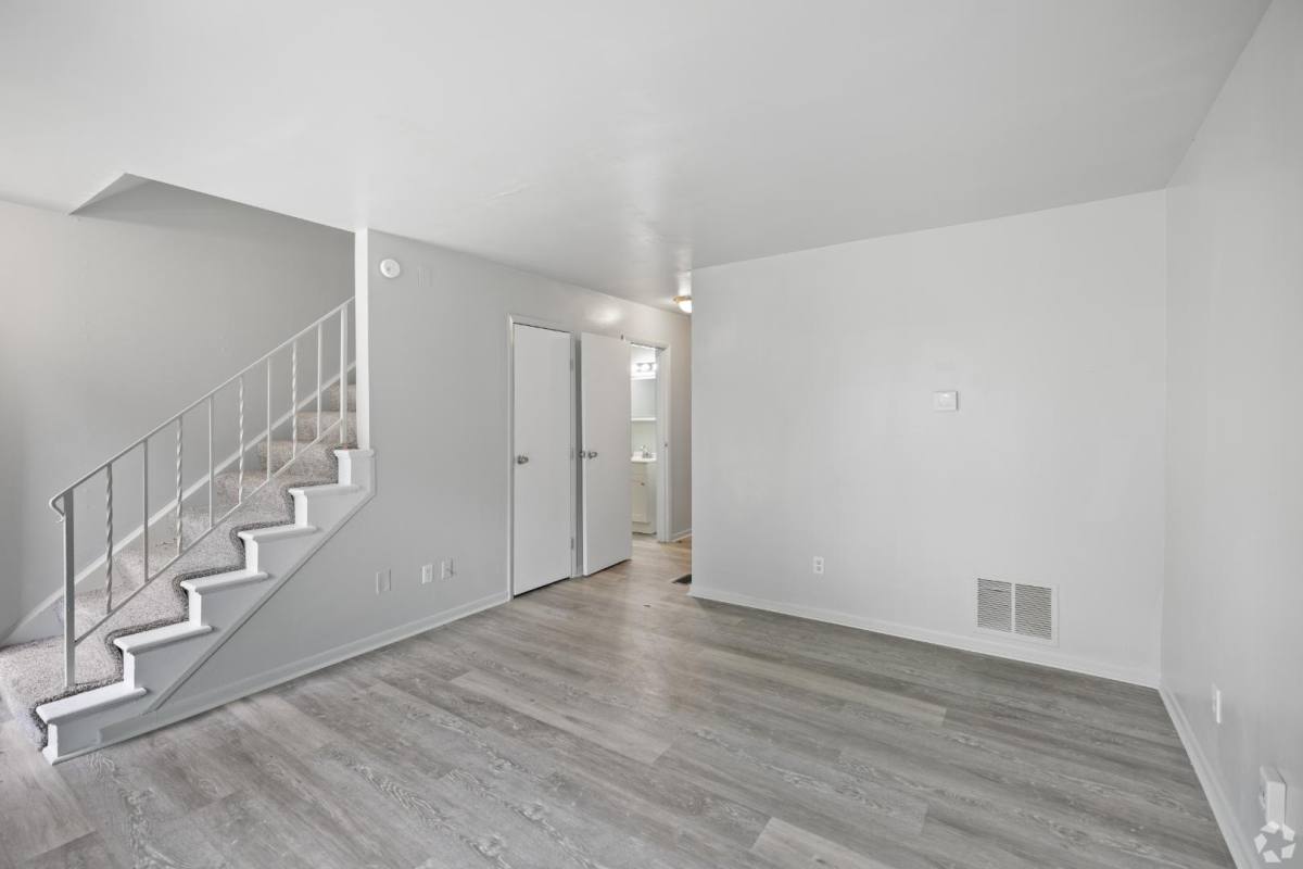 Townhouse for rent at 3515 W Siebenthaler Ave 11 Court, Dayton, OH 45406