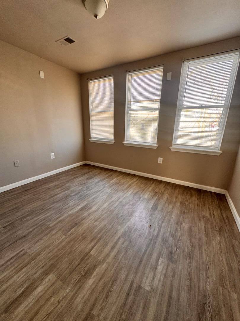 House for rent at 1020 Bennett Place #1, Baltimore, MD 21223