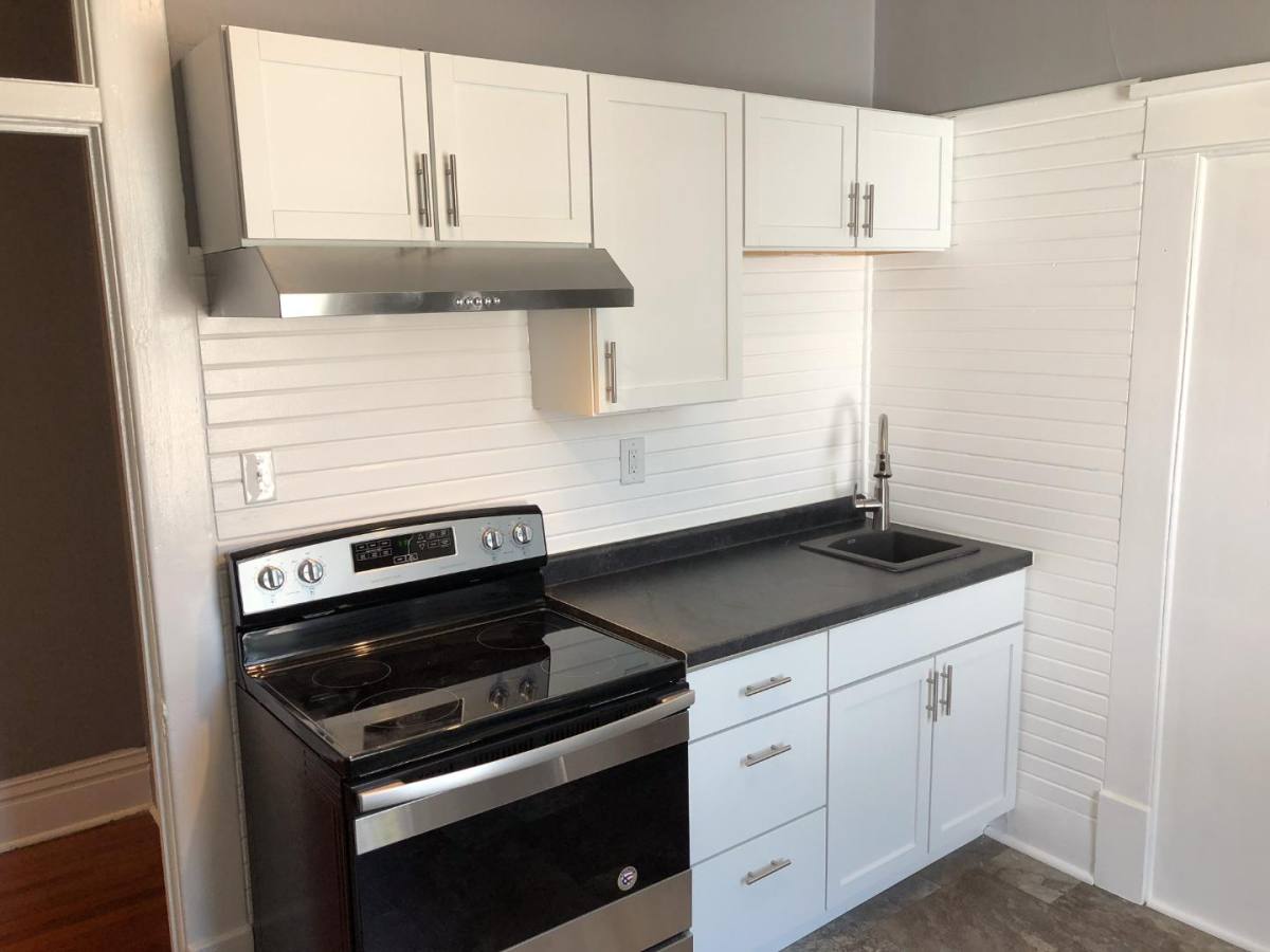 Apartment for rent at 319 W 3rd St #C, Maryville, MO 64468