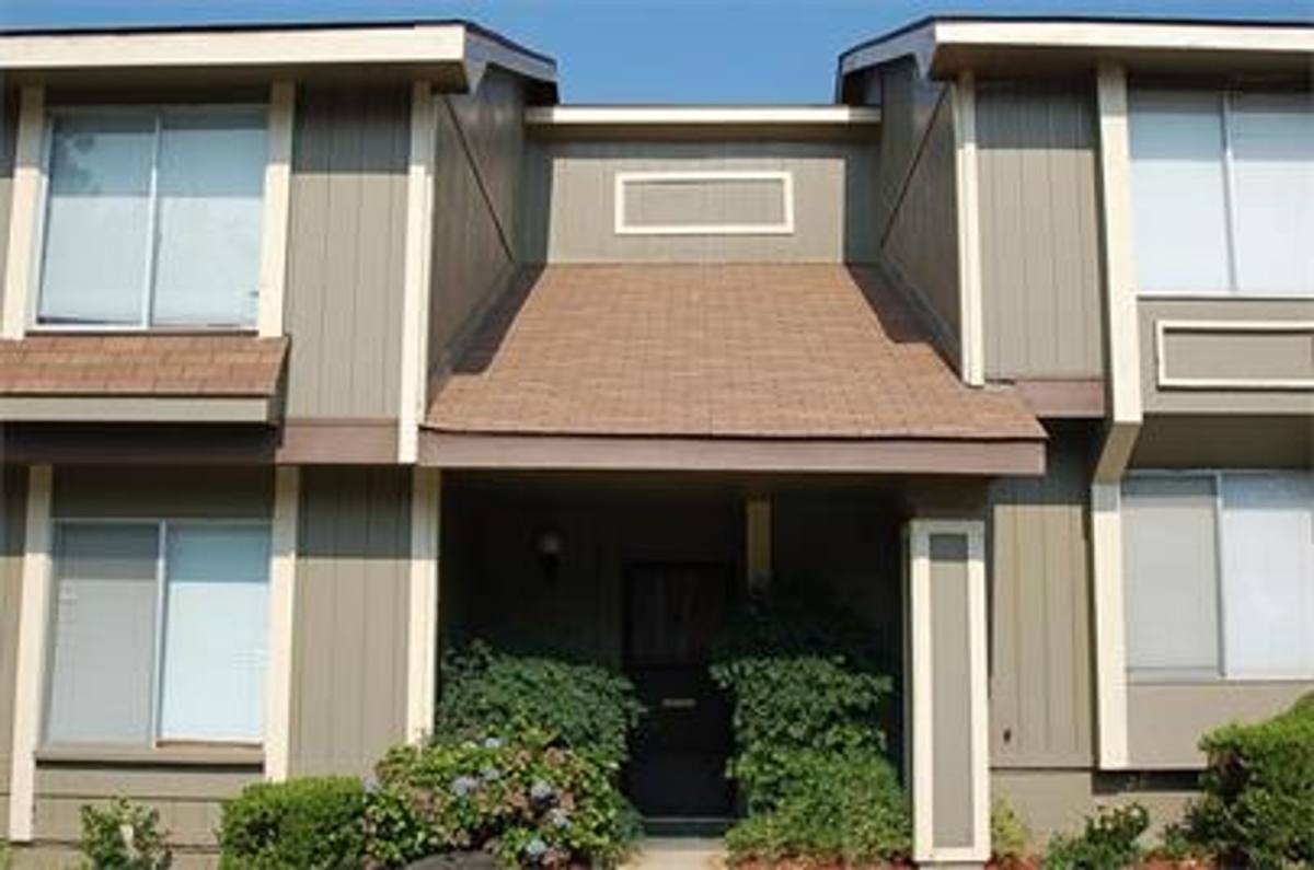 Apartment for rent at 142 Stoneridge Dr, Warner Robins, GA 31088