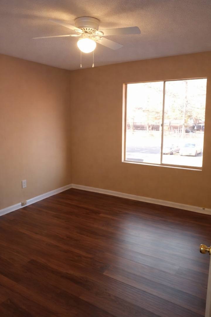 Apartment for rent at 142 Stoneridge Dr, Warner Robins, GA 31088