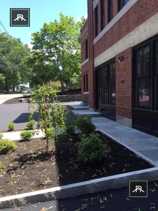 Apartment for rent at 2046 Beacon St #2, Chestnut Hill, MA 02467