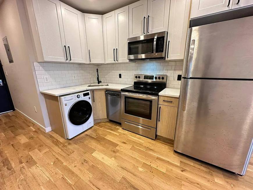 Apartment for rent at 169 W 228th St #1B, Bronx, NY 10463