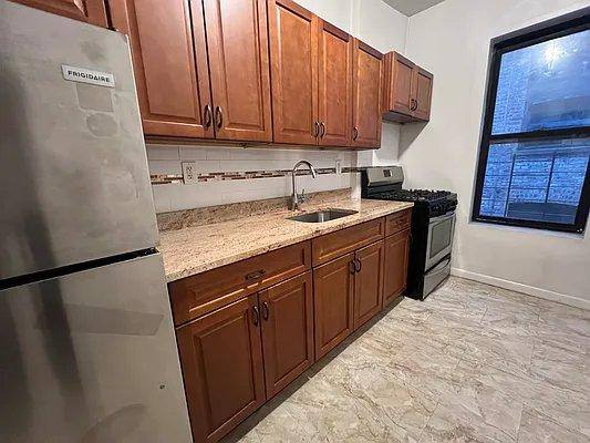 Apartment for rent at 2280 Grand Ave #4H, Bronx, NY 10468