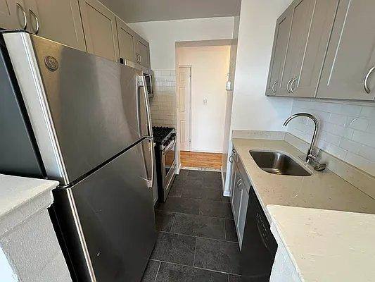Apartment for rent at 3175 Grand Concourse #4E, Bronx, NY 10468