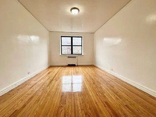 Apartment for rent at 3071 Perry Ave #2D, Bronx, NY 10467