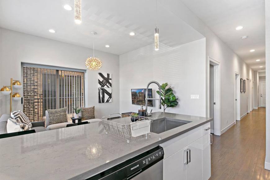 Apartment for rent at 2151 W Division St #302E, Chicago, IL 60622