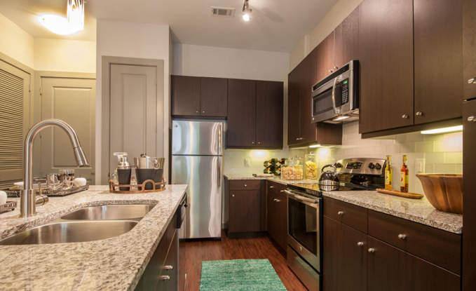 Apartment for rent at 502 S Post Oak Lane #1174, Houston, TX 77056