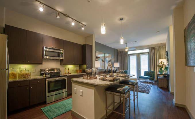 Apartment for rent at 502 S Post Oak Lane #1174, Houston, TX 77056