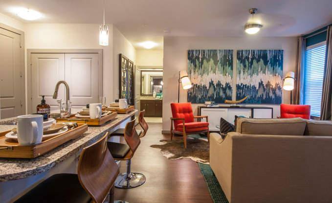 Apartment for rent at 502 S Post Oak Lane #1174, Houston, TX 77056