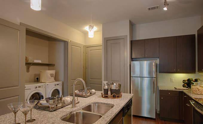 Apartment for rent at 502 S Post Oak Lane #1174, Houston, TX 77056