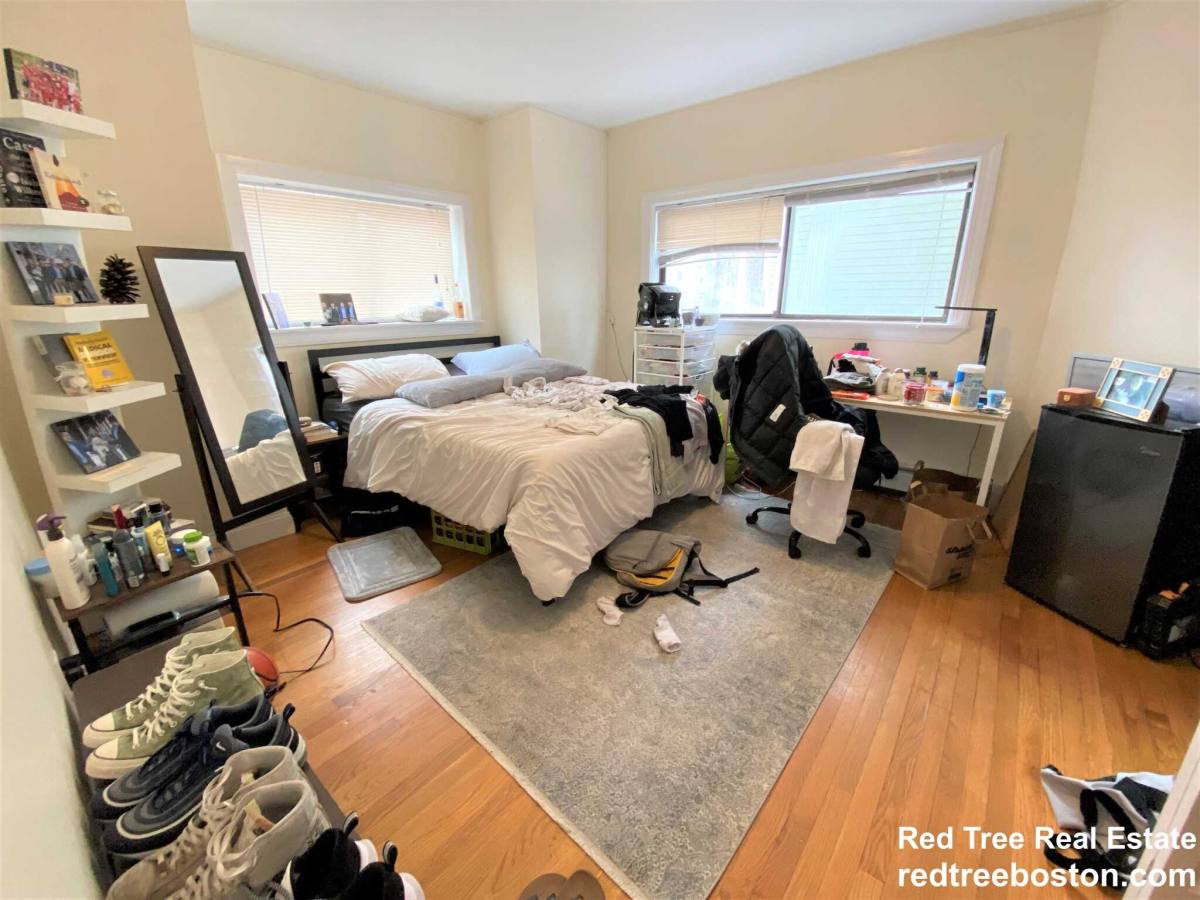 Apartment for rent at 85 Ashford St, Allston, MA 02134