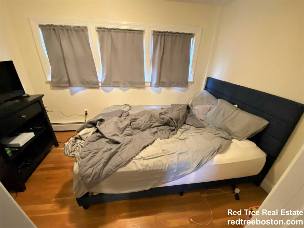 Apartment for rent at 85 Ashford St, Allston, MA 02134