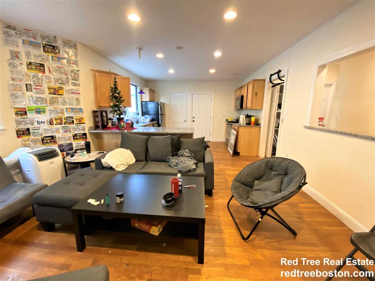 Apartment for rent at 85 Ashford St, Allston, MA 02134