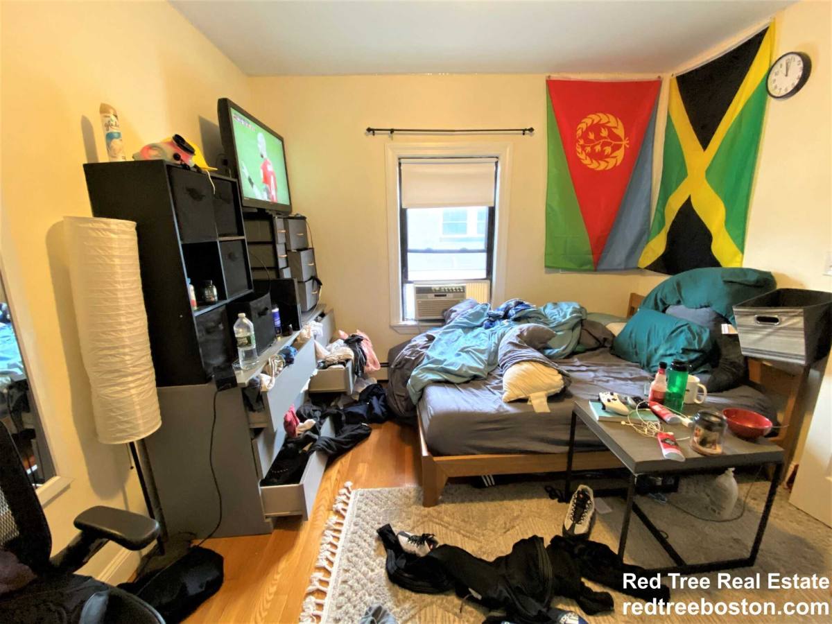 Apartment for rent at 85 Ashford St, Allston, MA 02134