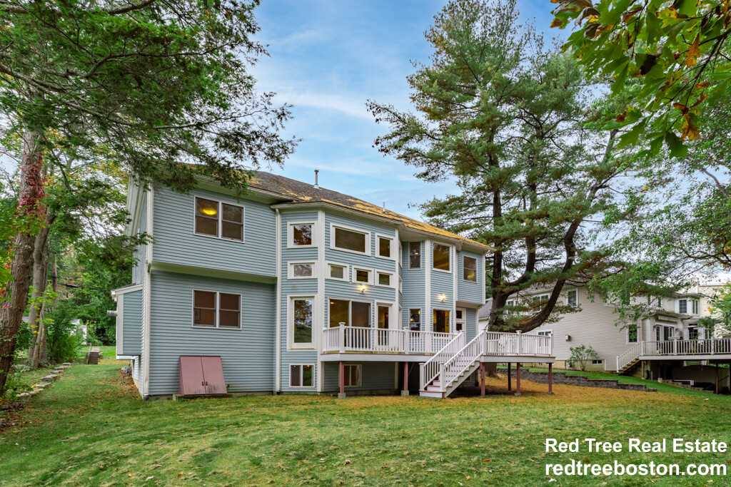 Apartment for rent at 152 Hartman Rd, Newton Center, MA 02459