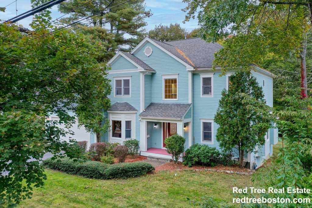 Apartment for rent at 152 Hartman Rd, Newton Center, MA 02459