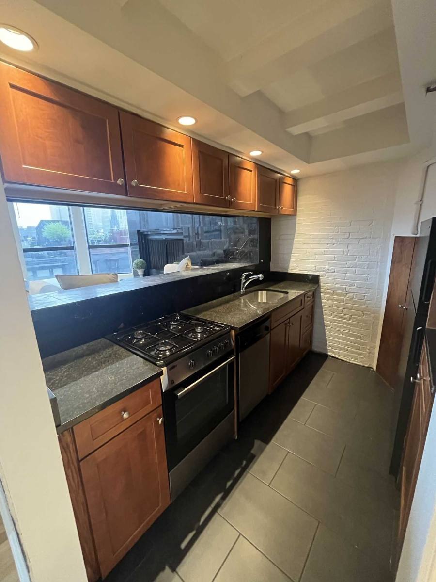 Apartment for rent at 296 Beacon St, Boston, MA 02116