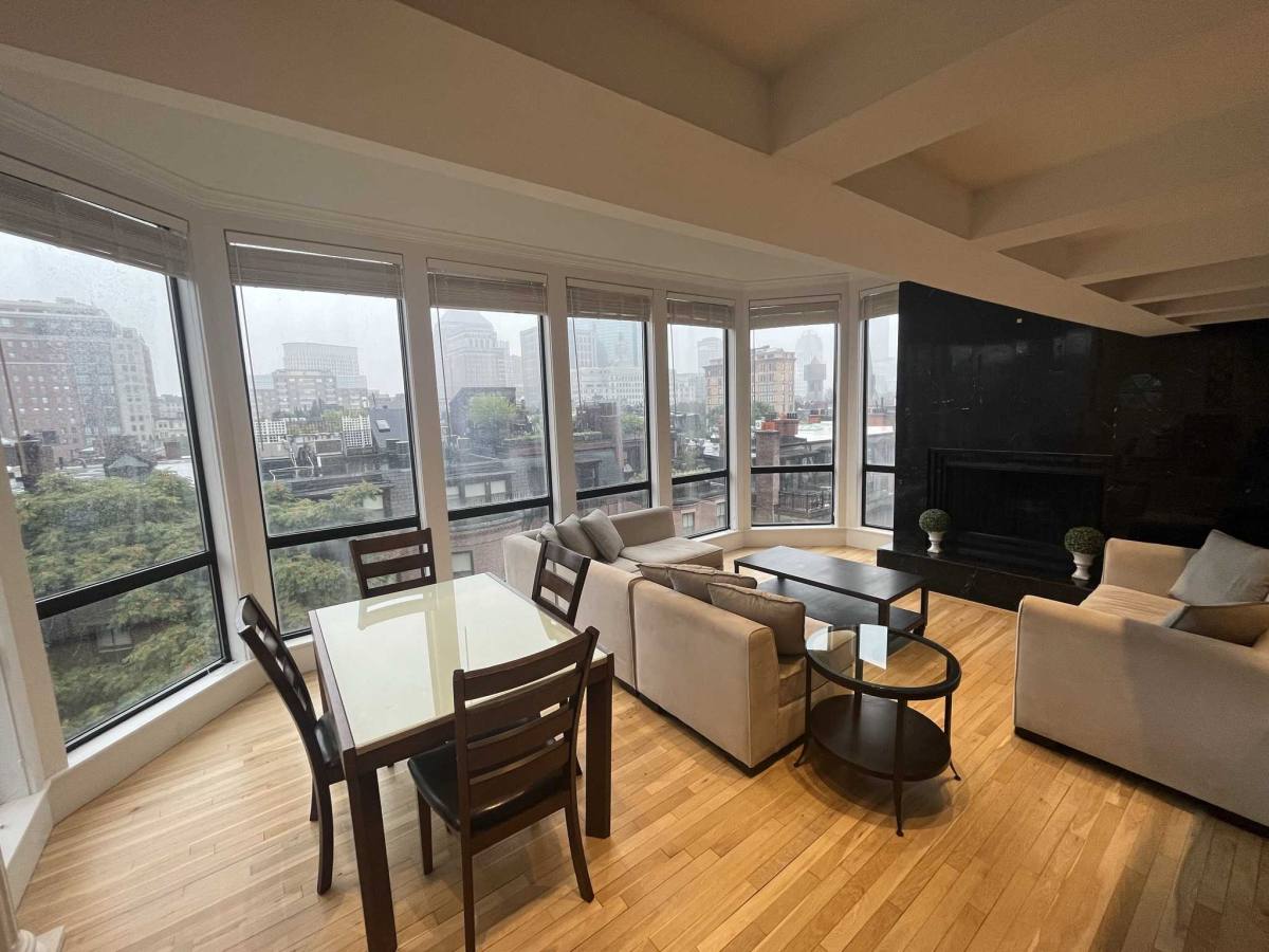 Apartment for rent at 296 Beacon St, Boston, MA 02116