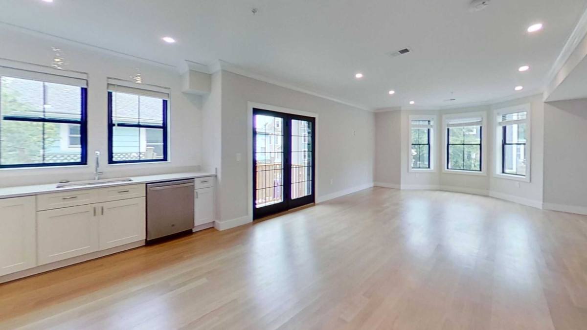 Apartment for rent at 281 Lamartine St, Jamaica Plain, MA 02130