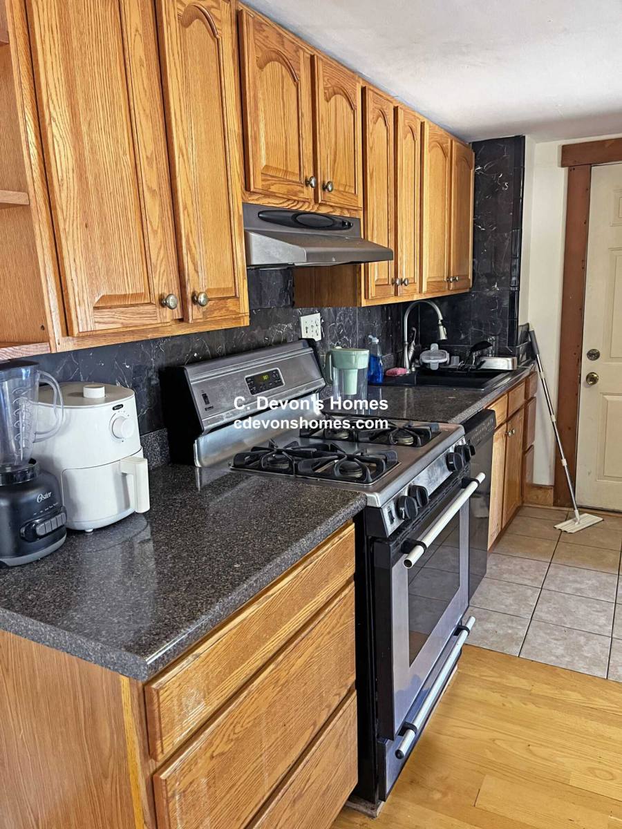 Apartment for rent at 93 Second St, Cambridge, MA 02141