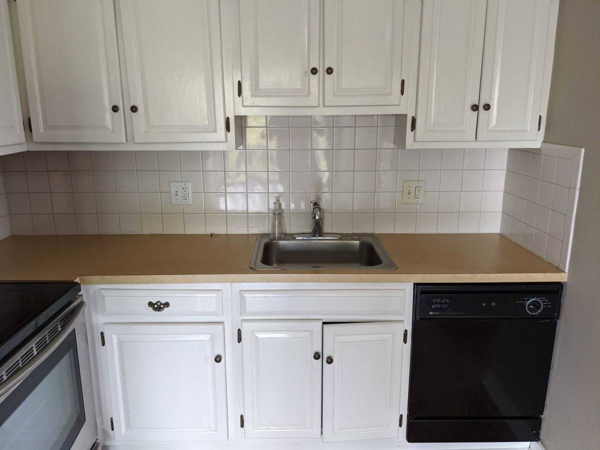 Apartment for rent at 394 Broadway, Somerville, MA 02145