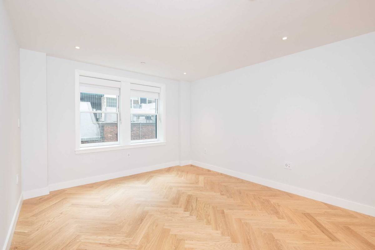 Apartment for rent at 15 Commonwealth Ave, Boston, MA 02116