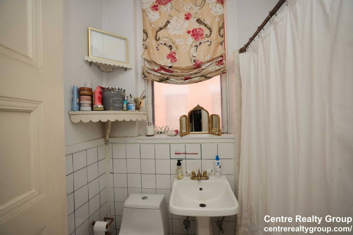 Condo for rent at 309 Commonwealth Ave, Boston, MA 02115