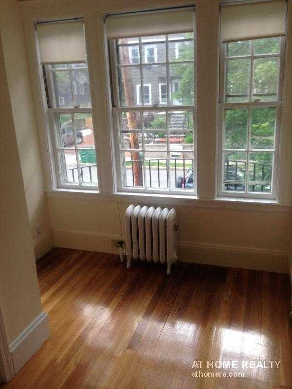 Apartment for rent at 49 Algonquin Rd, Chestnut Hill, MA 02467