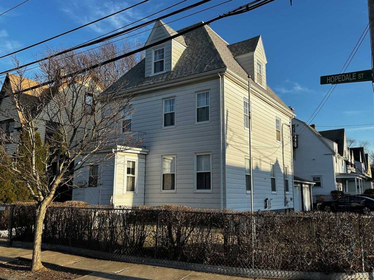 Apartment for rent at 56 Hopedale St, Allston, MA 02134