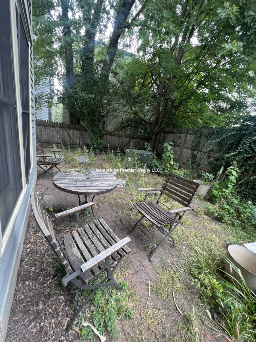 Apartment for rent at 389 Washington St, Somerville, MA 02143