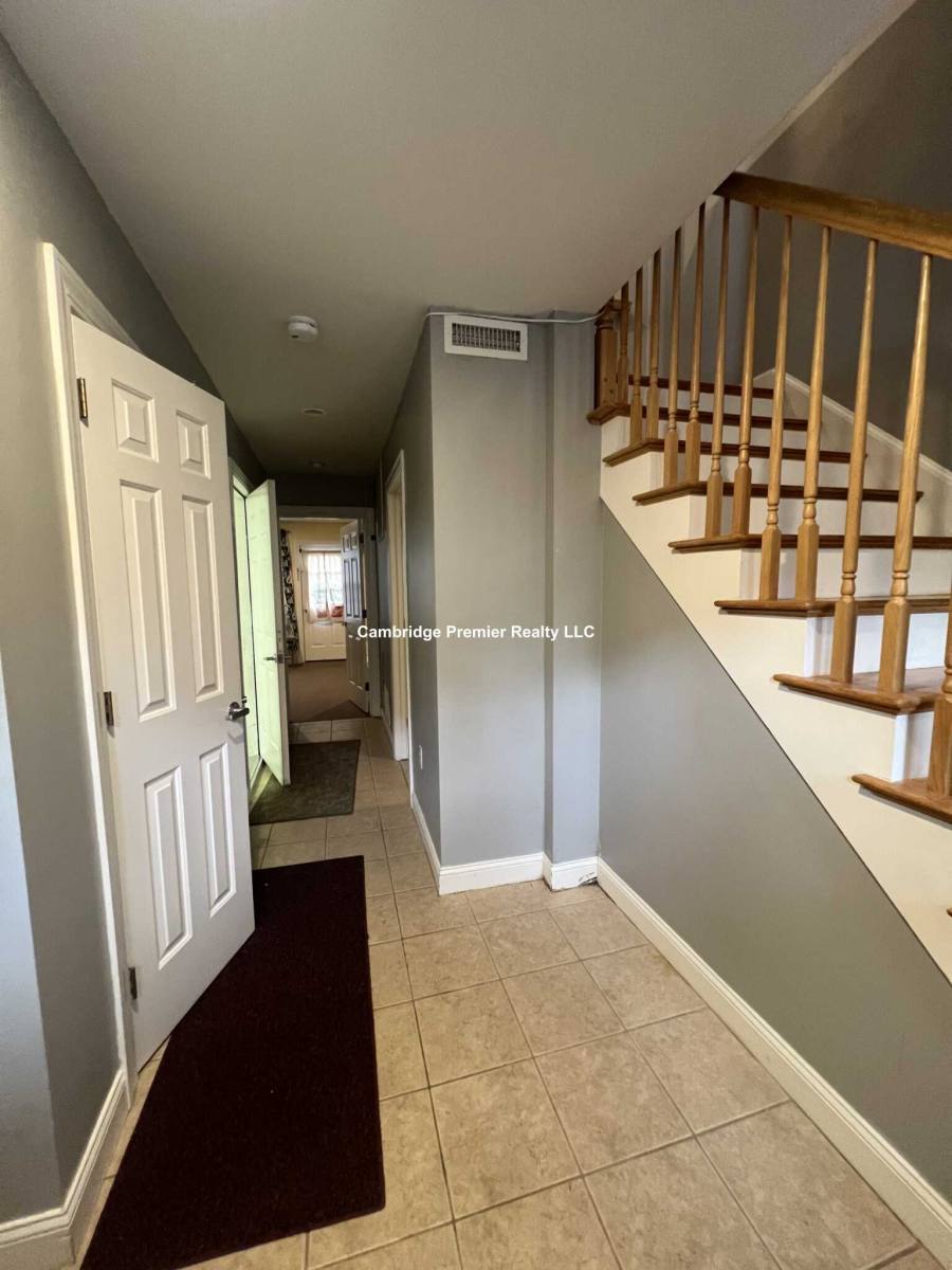 Apartment for rent at 389 Washington St, Somerville, MA 02143