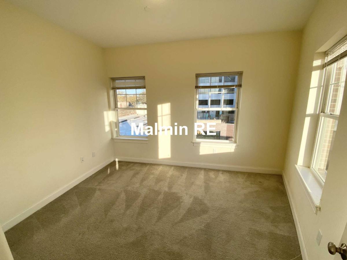 Apartment for rent at 85 Amory St, Roxbury, MA 02119