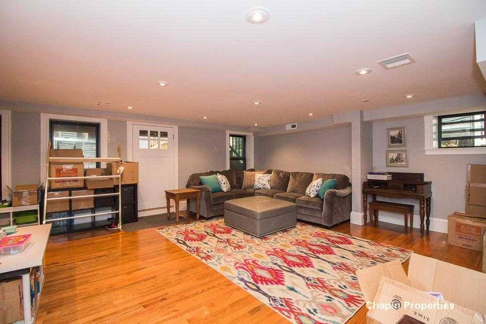 Apartment for rent at 163 Cypress St, Brookline, MA 02445