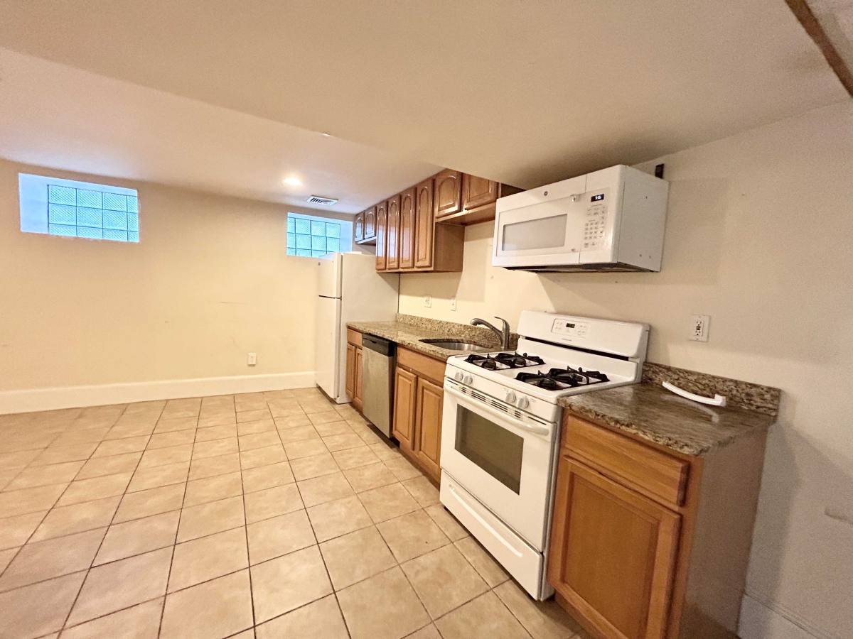 Apartment for rent at 1572 Tremont St, Roxbury Crossing, MA 02120