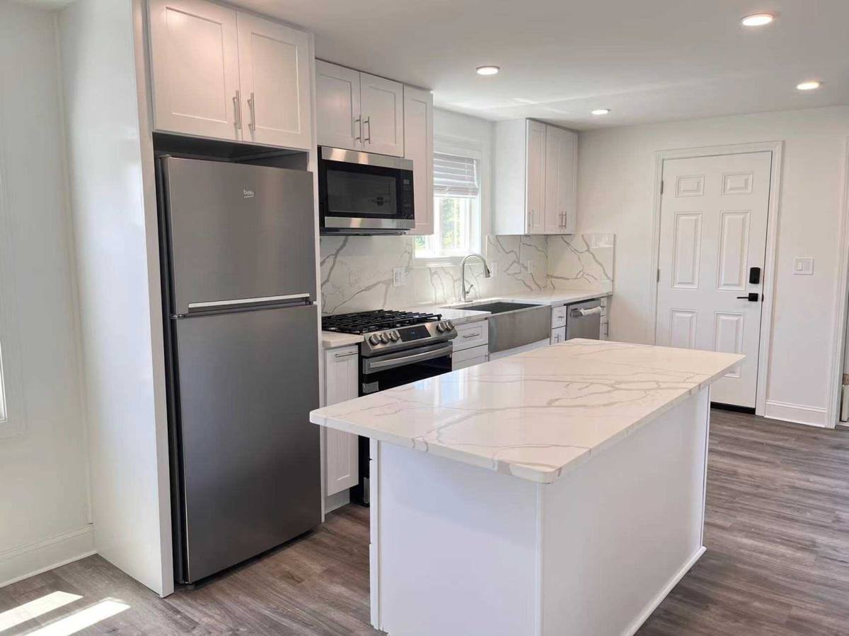 Apartment for rent at 339 Lowell St, Somerville, MA 02145