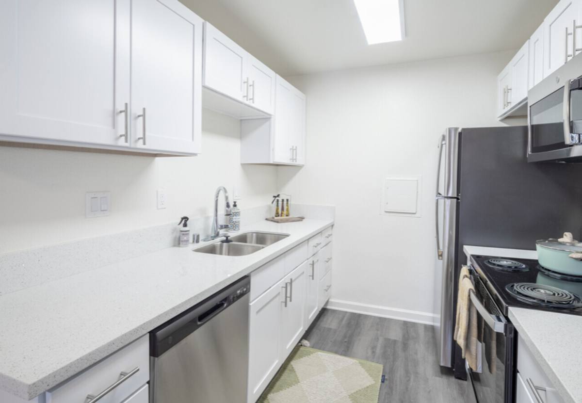 Apartment for rent at 4114 & 4118 Elm Ave, Long Beach, CA 90807