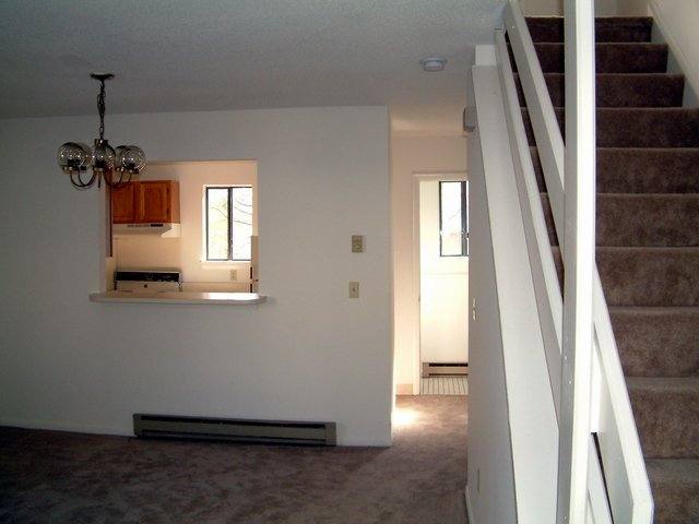 Townhouse for rent at 124 Coalpit Hill Rd, Danbury, CT 06810