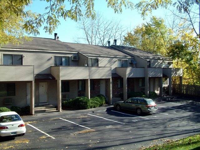 Townhouse for rent at 124 Coalpit Hill Rd, Danbury, CT 06810